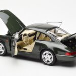 Porsche 911 964 Carrera 4 Verde Metallizzato Asia Exclusive Norev 1:18 - image 5 of 8
