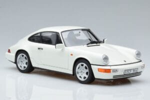 Porsche 911 964 Carrera 4 Bianco GT Spirit 1:18 GT713 Resina — immagine 4 di 6