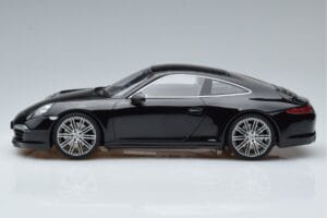 Porsche 911 991 Carrera 4 Black Edition GT Spirit 1:18 GT114 Resina — immagine 3 di 6