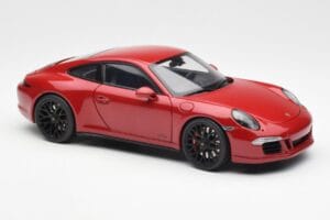 Porsche 911 991 Carrera GTS Carmine Rosso Schuco 1:18 450039000 Pressofusione — immagine 6 di 8