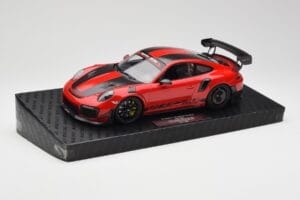 Porsche 911 GT2 RS 991 MR Manthey Racing Nordschleife Record Minichamps 1:18 MR-911-GT2RS-1803 Pressofusione — immagine 2 di 6