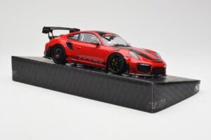 Porsche 911 GT2 RS 991 MR Manthey Racing Nordschleife Record Minichamps 1:18 MR-911-GT2RS-1803 Pressofusione — immagine 4 di 6
