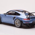 Porsche 911 991.2 GT2 RS Blu GT Spirit 1:18 - image 5 of 6