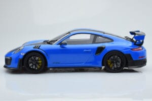 Porsche 911 GT2 RS 991.2 Weissach Package Blu Cerchi in Magnesio Neri Minichamps 1:18 153068316 Pressofusione — immagine 3 di 6