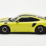 Porsche 911 991.2 GT2 RS Verde Chiaro Con Cerchi In Magnesio Neri Minichamps 1:18 - image 3 of 6