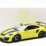 Porsche 911 991.2 GT2 RS Verde Chiaro Con Cerchi In Magnesio Neri Minichamps 1:18 - image 6 of 6