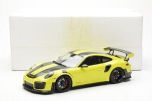 Porsche 911 991.2 GT2 RS Verde Chiaro Con Cerchi In Magnesio Neri Minichamps 1:18 155068300 Pressofusione — immagine 6 di 6