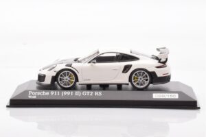 Porsche 911 991.2 GT2 RS Bianco Minichamps 1:43 CA04318004