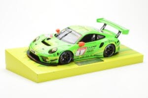 Porsche 911 991.2 GT3 R #1 Manthey Racing 24 Hours Nurburgring 2019 Minichamps 1:18 MG-M-911-19-1801 Pressofusione — immagine 2 di 6