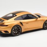 Porsche 911 991.2 Turbo S Exclusive Oro GT Spirit 1:18 GT444 - image 2 of 6