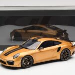 Porsche 911 991.2 Turbo S Exclusive Oro GT Spirit 1:18 GT444 - image 6 of 6