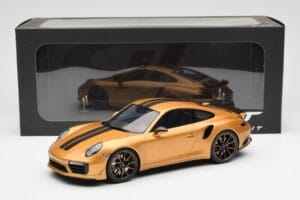 Porsche 911 991.2 Turbo S Exclusive Oro GT Spirit 1:18 GT444 Resina — immagine 6 di 6