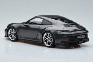 Porsche 911 992 GT3 Touring Package Grigio Norev 1:18 187305 Pressofusione — immagine 6 di 7