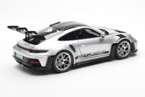 Porsche 911 992 GT3 Weissach Pack GT Argento Metallizzato Norev 1:18 187366 Pressofusione — immagine 3 di 8