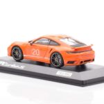 Porsche 911 992 Turbo S Gulf Arancione Minichamps 1:43 - image 3 of 4