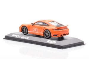 Porsche 911 992 Turbo S Gulf Arancione Minichamps 1:43 WAP0209060N002 Pressofusione — immagine 3 di 4