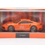 Porsche 911 992 Turbo S Gulf Arancione Minichamps 1:43 - image 4 of 4