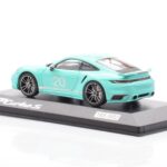 Porsche 911 992 Turbo S Mint Verde Minichamps 1:43 - image 3 of 4