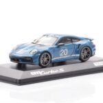 Porsche 911 992 Turbo S Oslo Blu Minichamps 1:43 - image 2 of 4