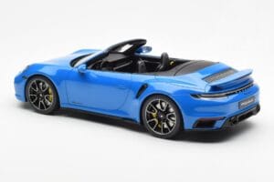 Porsche 911 992 Turbo S Shark Blu GT Spirit 1:18 GT441 Resina — immagine 5 di 6