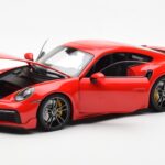 Porsche 911 992 Turbo S Sport Design Rosso Minichamps 1:18 - image 2 of 8