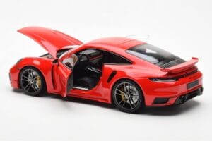 Porsche 911 992 Turbo S Sport Design Rosso Minichamps 1:18 113069078 Pressofusione — immagine 5 di 8