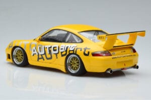 Porsche 911 996 GT3 Cup AUTOart Livery AUTOart 1:18 80675 Pressofusione — immagine 6 di 7