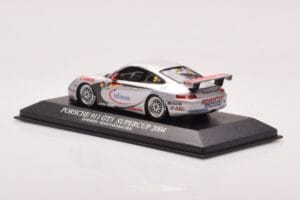Porsche 911 996 GT3 Cup Infineon #5 W. Henzler Porsche Supercup Winner 2004 Minichamps 1:43 400046205 Pressofusione — immagine 3 di 4