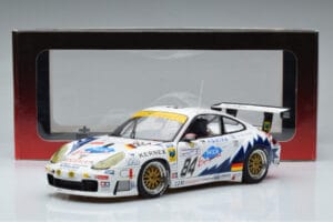 Porsche 911 996 GT3 R J. Ickx 24 Hours of Le Mans 2003 AUTOart 1:18 80379 Pressofusione — immagine 7 di 7
