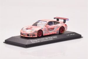 Porsche 911 996 GT3 RS Pink Sally #45 Petty / Jeanette Phoenix 250 2004 Minichamps 1:43 400046945 Pressofusione — immagine 2 di 4