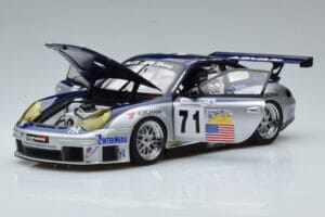 Porsche 911 996 GT3 RSR #71 A. Job 2005 AUTOart 1:18 80583 Pressofusione — immagine 2 di 7