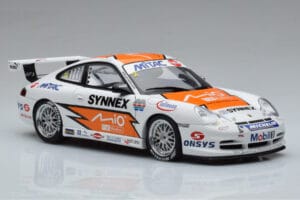 Porsche 911 996 GT3 R #1 C. Kwan Carrera Cup Asia 2004 AUTOart 1:18 80487 Pressofusione — immagine 5 di 7