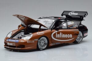 Porsche 911 996 GT3 R #2 S. Miau Carrera Cup Asia 2004 AUTOart 1:18 80488 Pressofusione — immagine 2 di 7