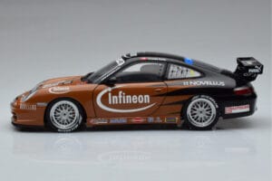 Porsche 911 996 GT3 R #2 S. Miau Carrera Cup Asia 2004 AUTOart 1:18 80488 Pressofusione — immagine 4 di 7