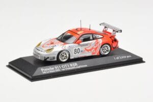 Porsche 911 997 GT3 RSR Flying Lizard #80 S. Neiman / P. Long / J. Van Overbeek 24 Hours of Le Mans 2006 Minichamps 1:43 4000 — immagine 2 di 4
