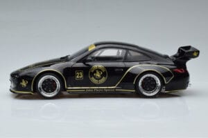Porsche 911 997.2 RWB n23 Old New JPS MCG 1:18 MCG18326 Pressofusione — immagine 3 di 6
