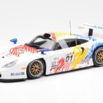 Porsche 911 GT1 #1 A. McNish / R. Sullivan / U. Alzen Rohr Motorsport Daytona 24 Hours 1998 UT Models 1:18