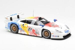 Porsche 911 GT1 #1 A. McNish / R. Sullivan / U. Alzen Rohr Motorsport Daytona 24 Hours 1998 UT Models 1:18 39611 Pressofusion — immagine 4 di 6