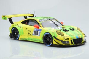 Porsche 911 GT3 R Manthey Racing #911 F. Scherer / K. Estre / R. Dumas / L. Vanthoor / E. Bamber 24 Hours of Nurburgring 2018 — immagine 4 di 6
