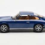 Porsche 911 S 901 Blu Norev 1:18 - image 3 of 6