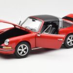 Porsche 911 Targa S Rosso Schuco 1:18 450036200 - image 2 of 9