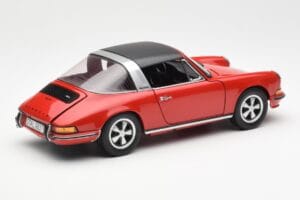 Porsche 911 Targa S Rosso Schuco 1:18 450036200 Pressofusione — immagine 4 di 9