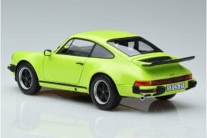 Porsche 911 930 Turbo 3.0 Verde Chiaro Norev 1:18 187666 Pressofusione — immagine 6 di 7