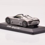 Porsche 918 Spyder Grigio Metallizzato Minichamps 1:43 - image 3 of 4