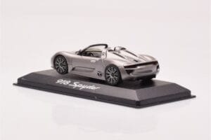 Porsche 918 Spyder Grigio Metallizzato Minichamps 1:43 WAP0201910B Pressofusione — immagine 3 di 4