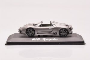 Porsche 918 Spyder Grigio Metallizzato Minichamps 1:43