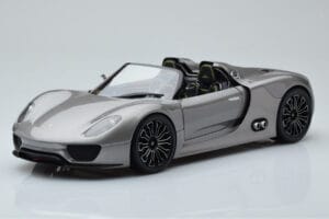 Porsche 918 Spyder Prototipo Grigio Metallizzato Minichamps 1:18