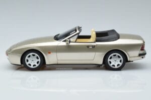 Porsche 944 S2 Cabriolet GT Spirit 1:18 GT002CS Resina — immagine 3 di 6