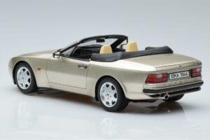 Porsche 944 S2 Cabriolet GT Spirit 1:18 GT002CS Resina — immagine 5 di 6