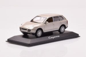 Porsche Cayenne 9PA Beige Minichamps 1:43 WAPC2000513 Pressofusione — immagine 2 di 4